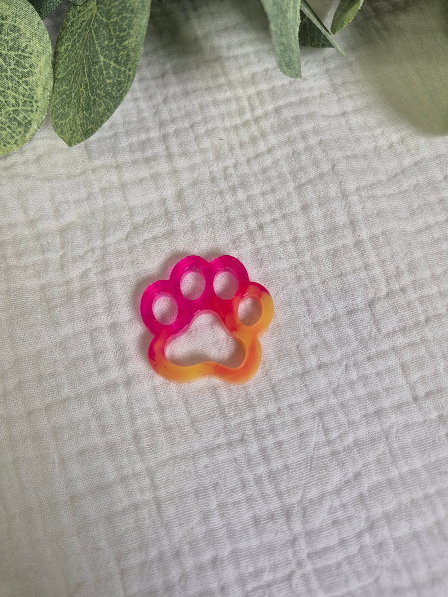 Anhänger "Pfote" in verschiedenen Varianten