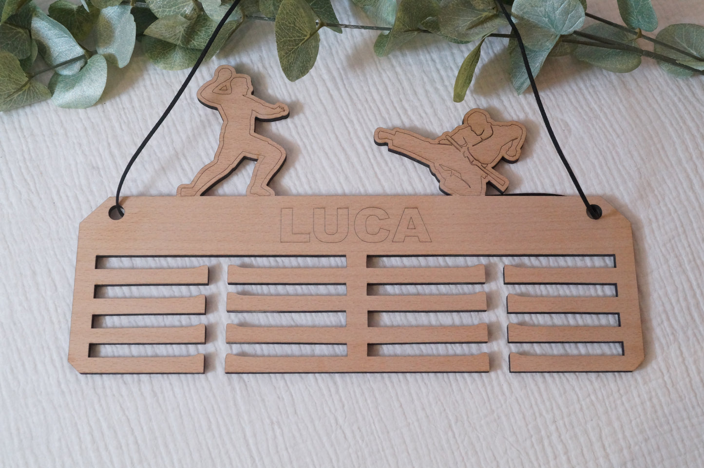 Medaillenhalter aus Holz