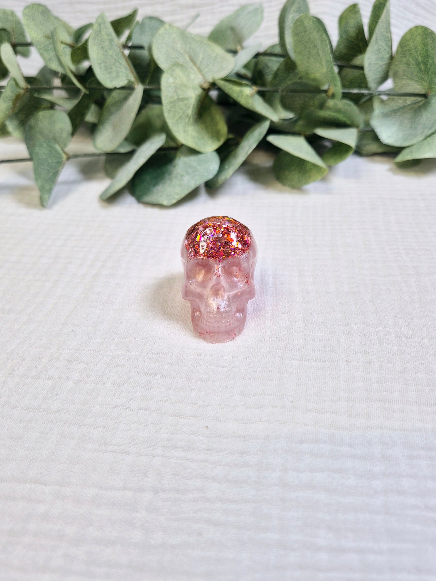 Dekofigur "Totenkopf" in verschiedenen Varianten