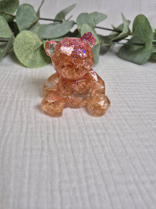 Figur "Bär" mit getrockneten Hortensien
