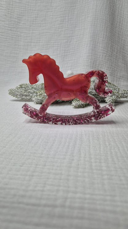 Figur "Schaukelpferd" in verschiedenen Varianten